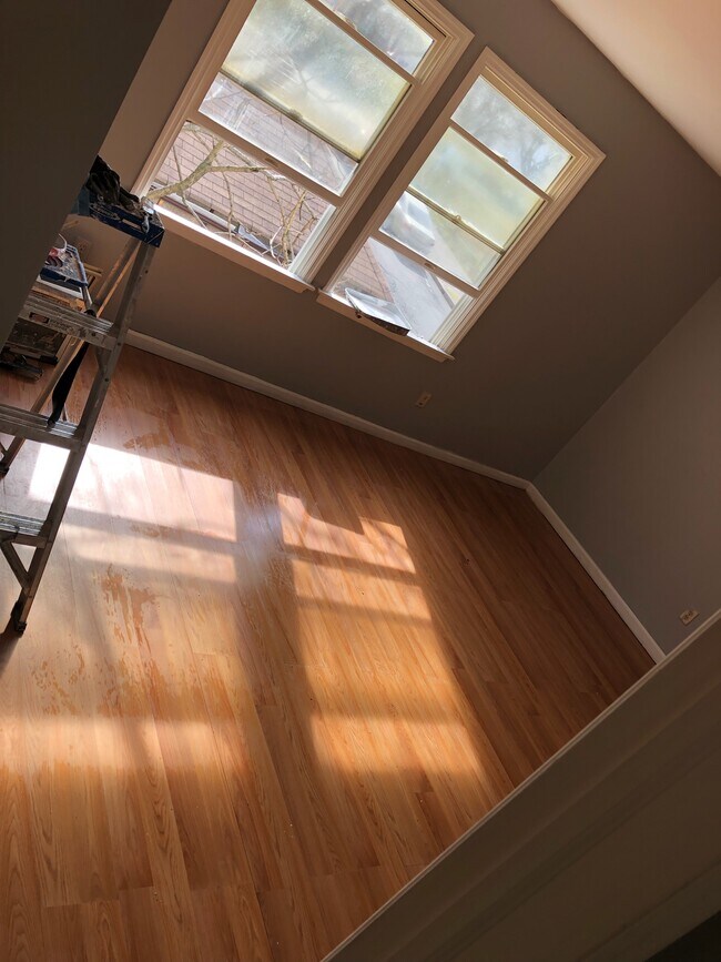 Bedroom - 160 Lawrence St