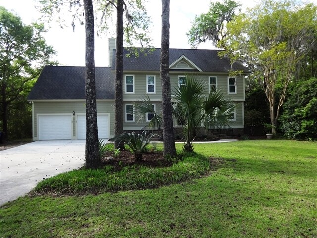 Building Photo - 509 Willow Branch Way