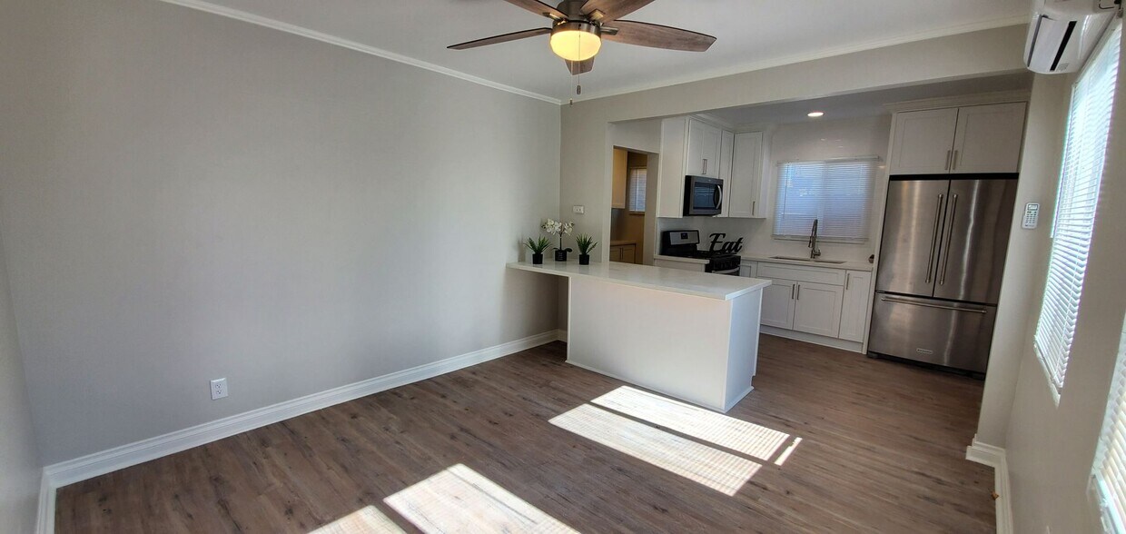 Foto principal - Beautiful 1 bedroom 1 bath Spanish Style Home