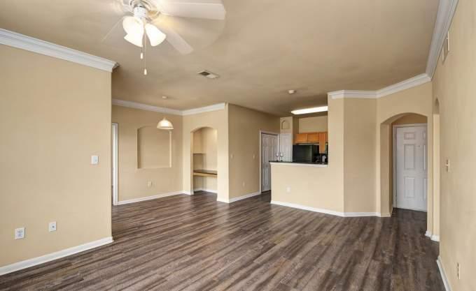 Foto principal - 1 bedroom in Stafford TX 77477