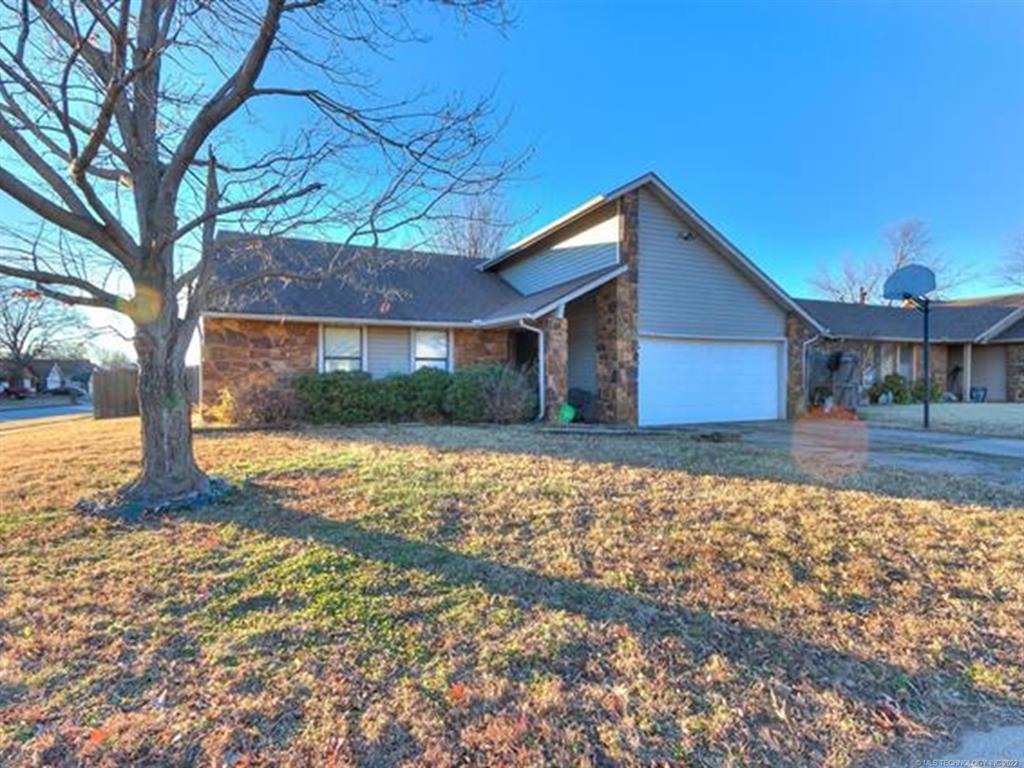 Foto principal - 620 S Hemlock Ave