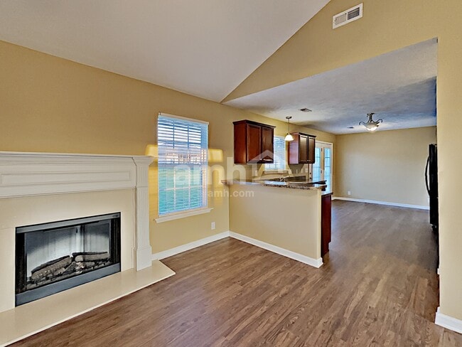 Building Photo - 4328 Pender Ct