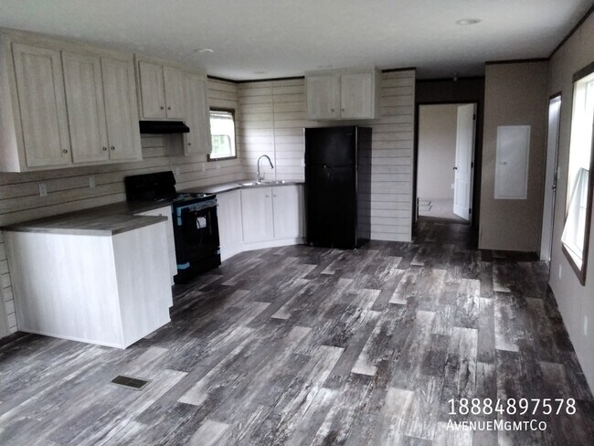 Foto del edificio - 112 Old Tavern Ln