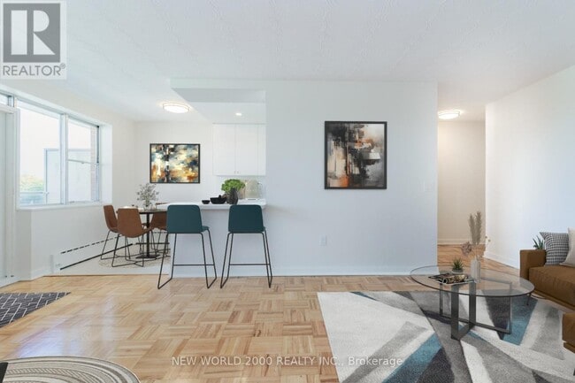 Photo du bâtiment - 1220 Bayview Ave