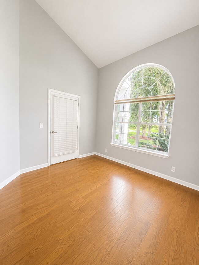 Foto del edificio - 655 Bristol Hammock Cir