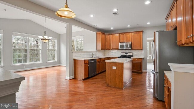 Building Photo - 12911 Belle Meade Trace St