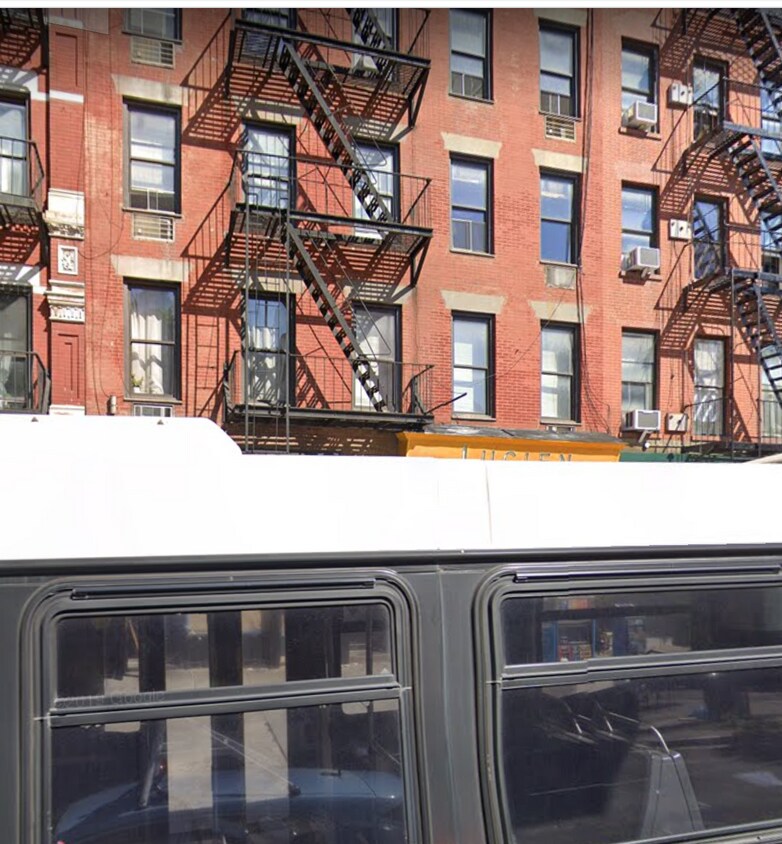 Foto principal - 14 1st Ave