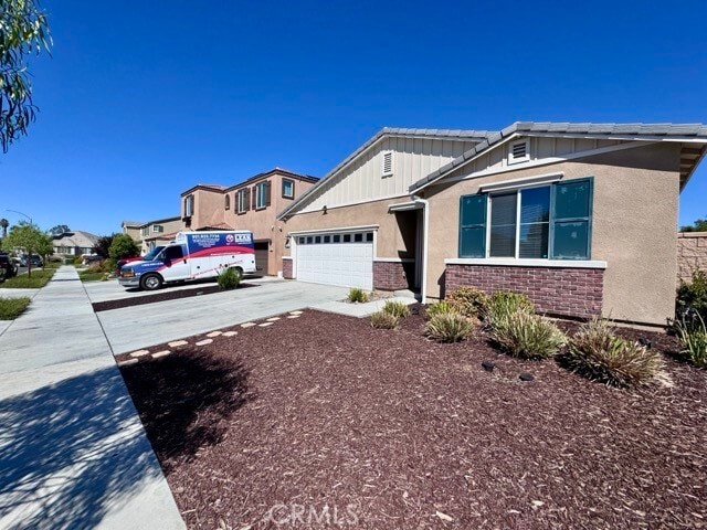 Building Photo - 27082 Nolana Wy