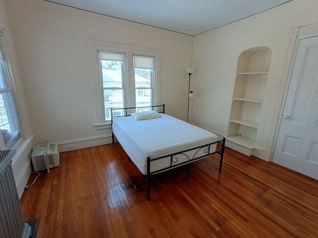 Foto del edificio - 292 Wilder St