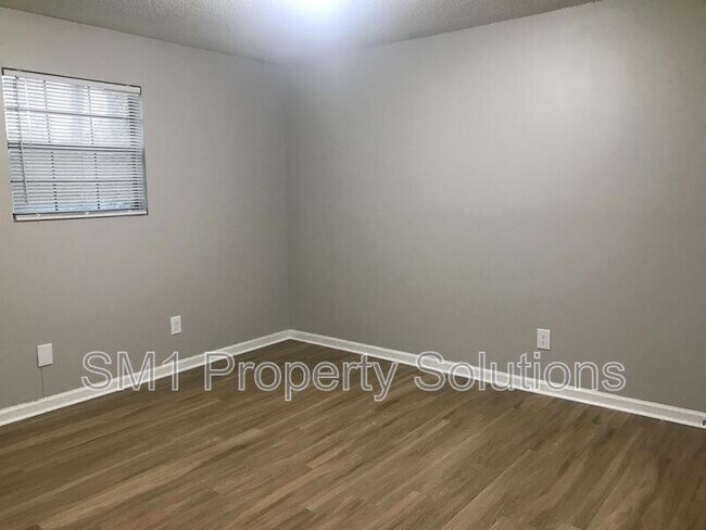 Foto del edificio - 2509 Green Oaks Ct SE