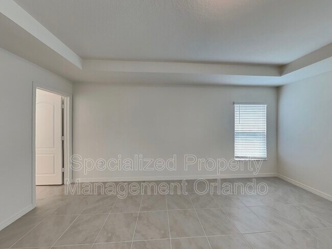 Building Photo - 2817 Sanctuary Dr