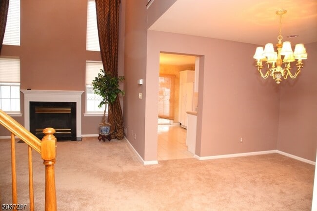 Building Photo - 4 Paine Ct