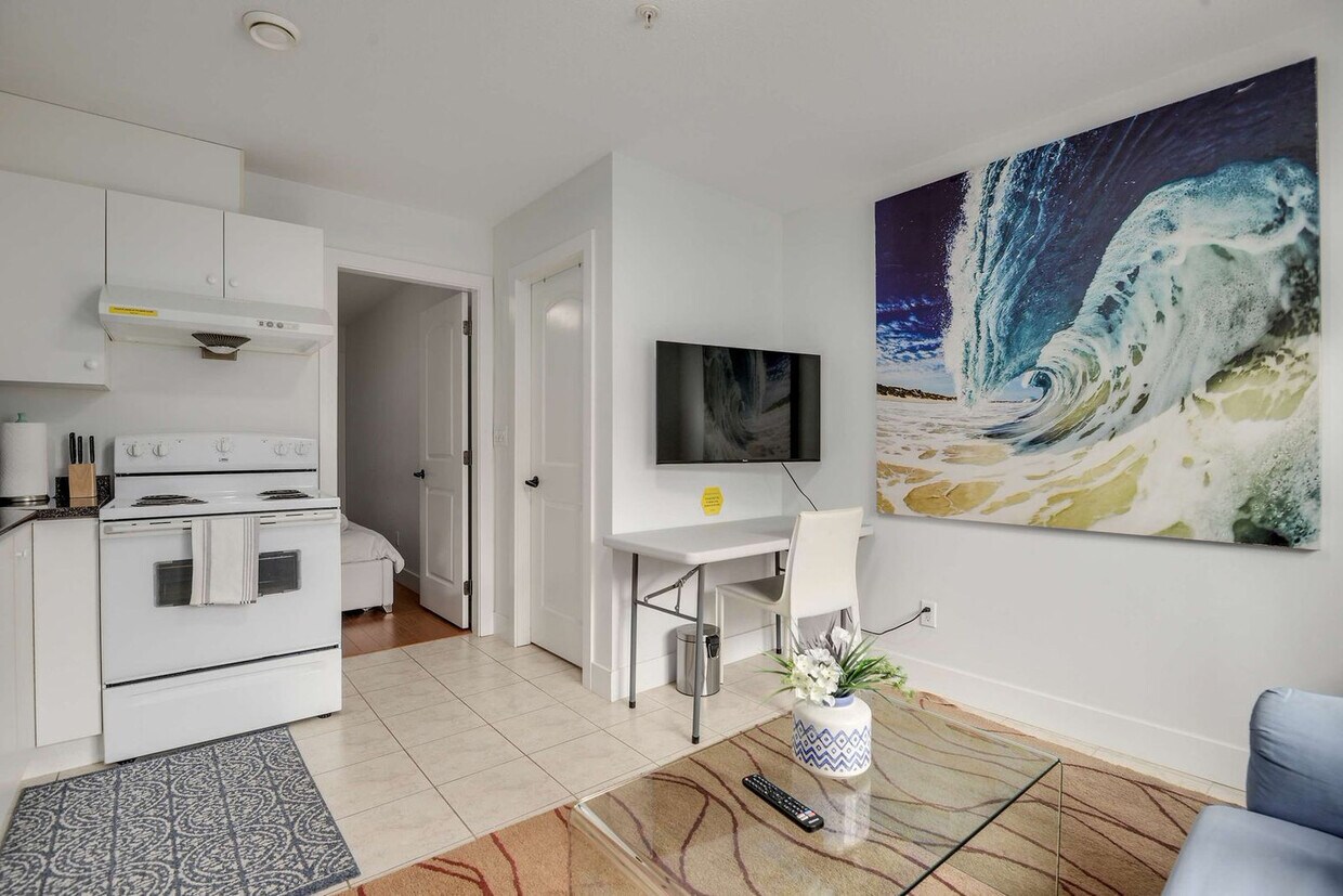 Photo principale - 3582 E 26th Ave