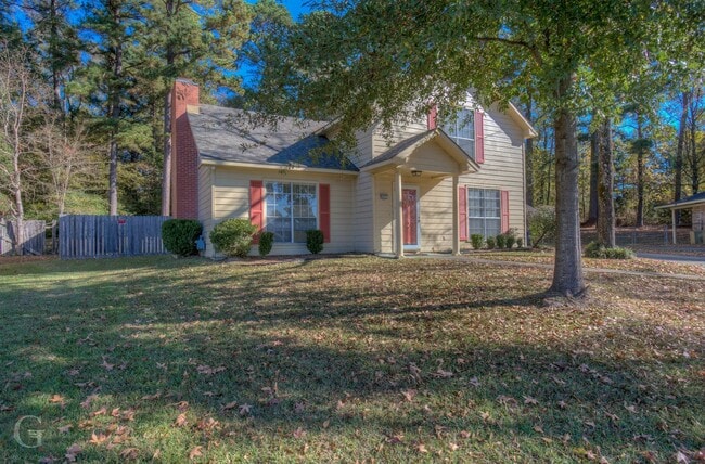 Foto del edificio - 4 Bedroom 2 bathroom