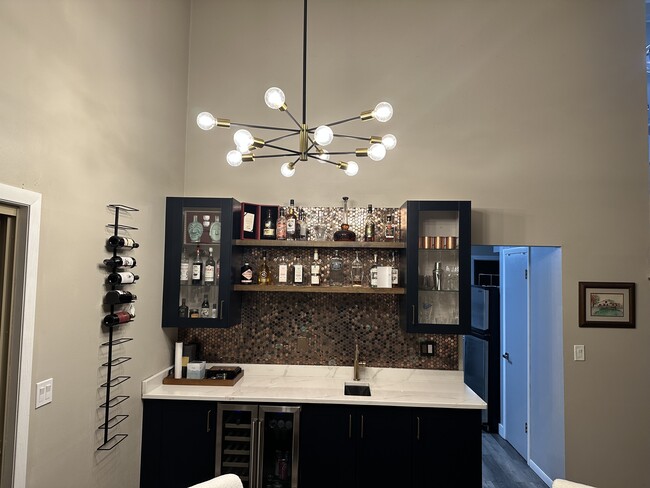 Building Photo - 4646 S 124th St