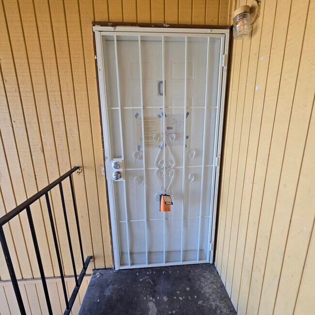 Foto del edificio - 10616 Towner Ave NE