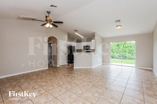Foto del edificio - 2700 46th St SW