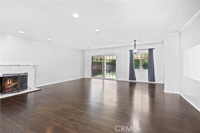 Foto del edificio - 7721 Oakdale Ave