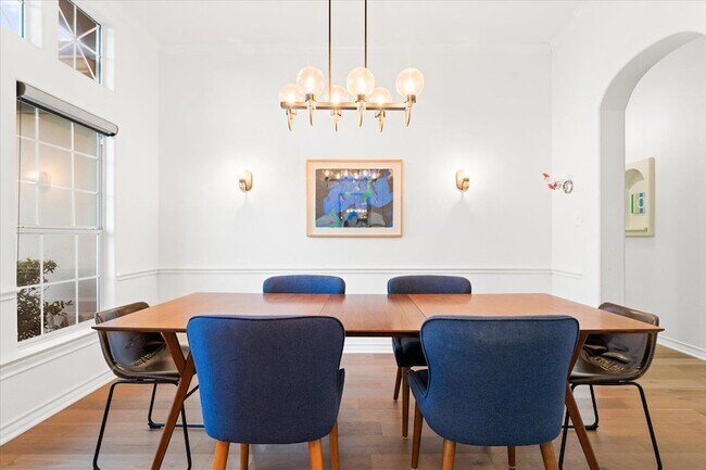 Foto del edificio - 10502 Grand Oak Dr