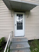 Building Photo - 9123 Cameron St