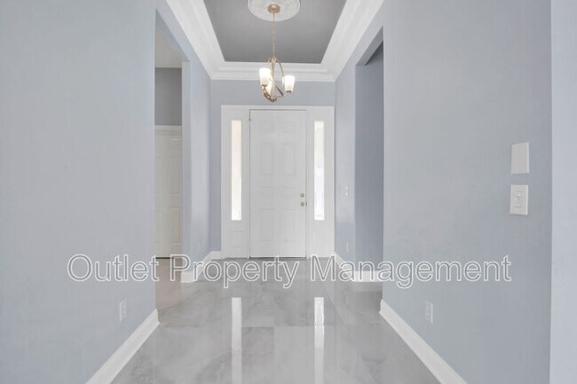 Building Photo - 10842 Woodchase Cir