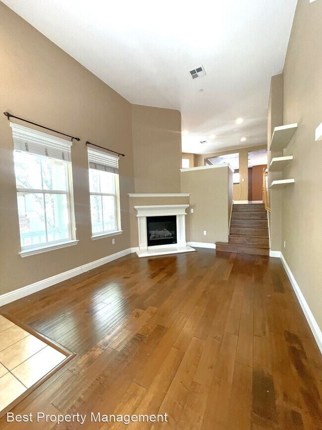 Building Photo - 3 br, 2.5 bath House - 49018 Meadowfaire C...