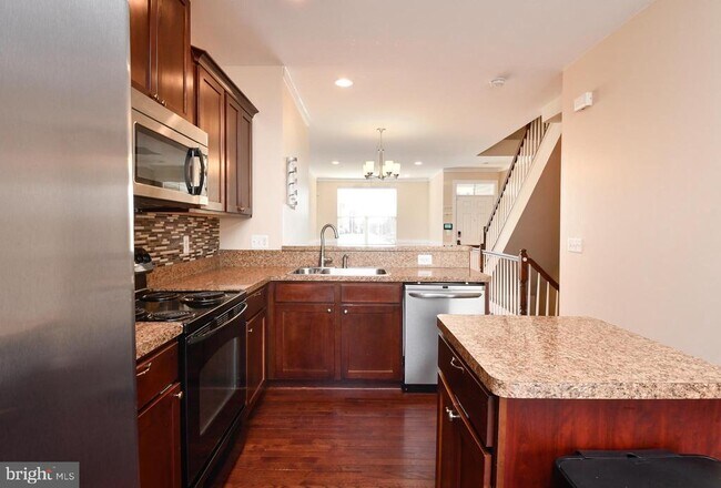 Foto del edificio - 705 Woodstream Blvd