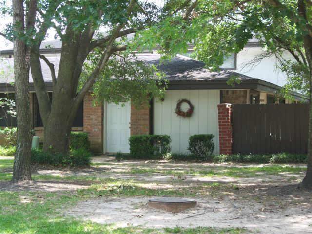 Primary Photo - 12060 Mighty Oak Dr