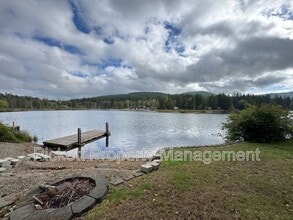 Building Photo - 414 Kingsway NW Building Photo - 414 Kingsway NW