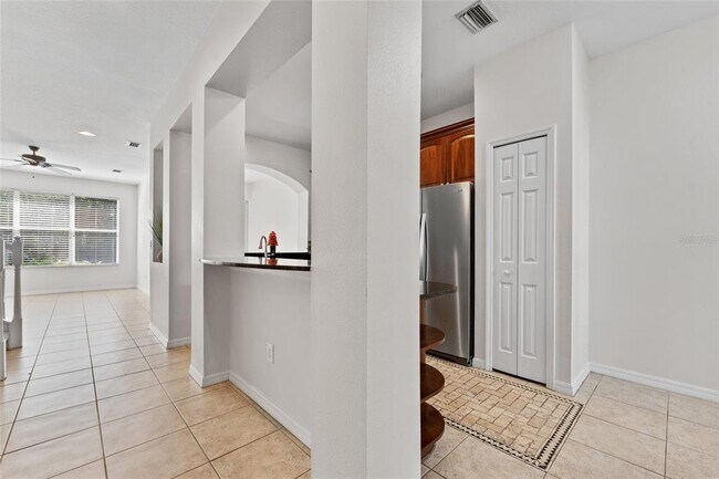 Foto del edificio - 14055 Waterville Cir