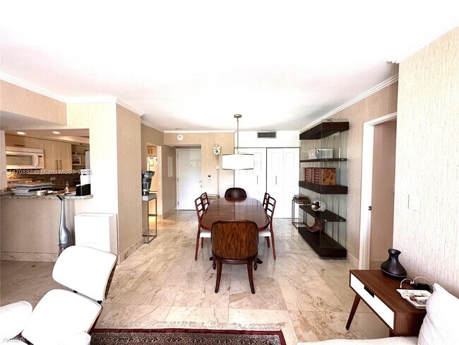 Foto del edificio - 3 br, 3 bath House - 20355 NE 34th Ct Apt 227