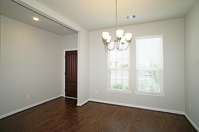 Building Photo - 18027 Alora Springs Trace