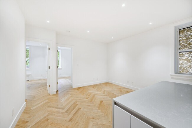 Foto del edificio - 67 Clifton Pl