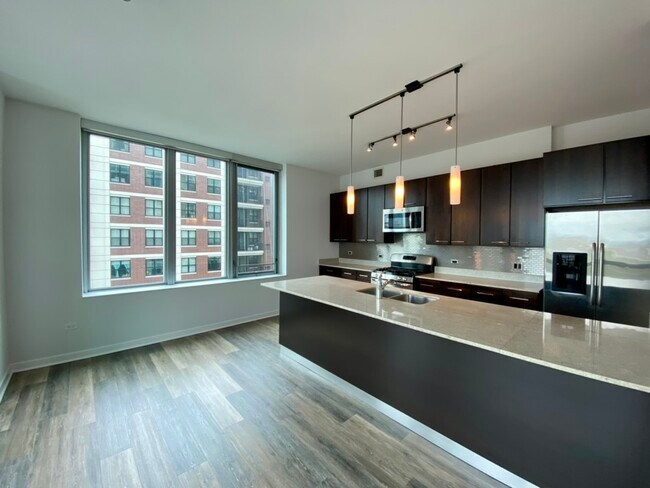 Foto del edificio - 501 W Huron St