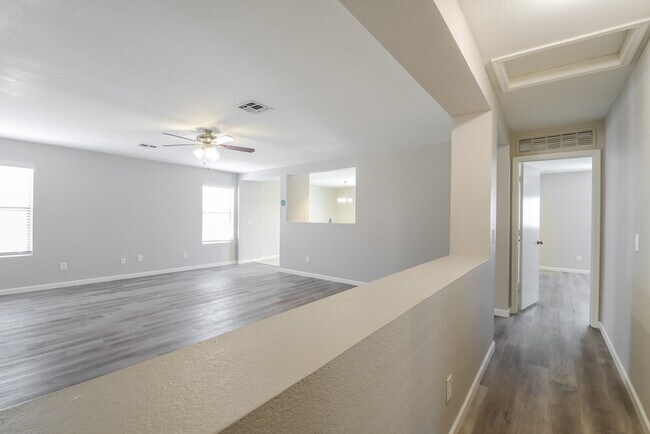 Building Photo - 27830 N 30th Ln