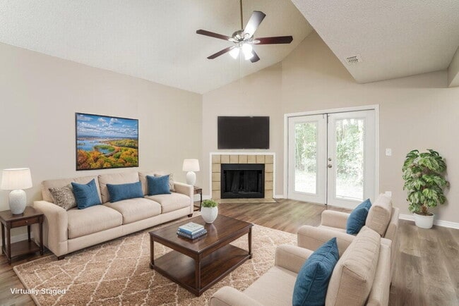 Building Photo - 8532 Sturbridge Cir W