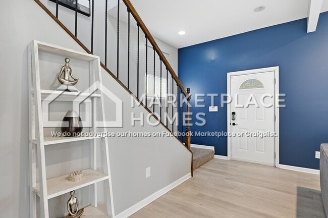 Photo - 1917 N College Ave House