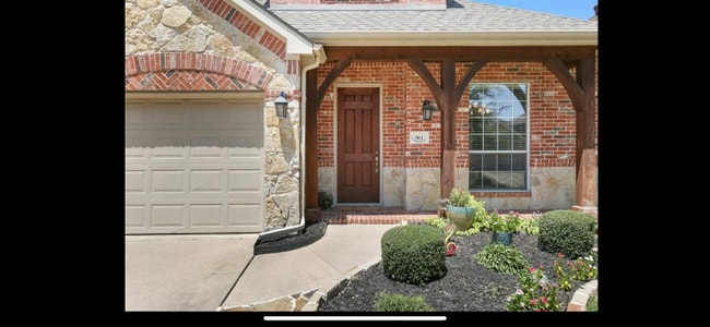 Photo - 961 Noble Ave House