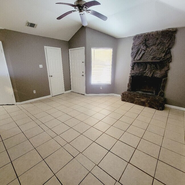 Foto del edificio - 8607 Crystal Cove Cir