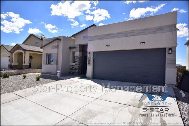 Foto del edificio - 3545 Essence St