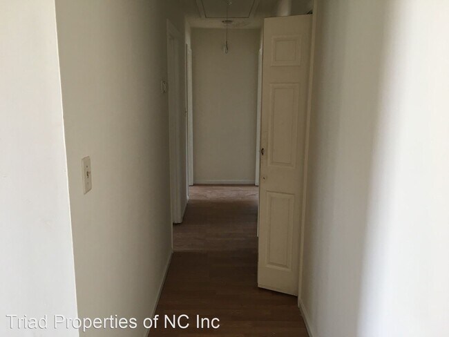 Building Photo - 3 br, 2 bath House - 1100 Julian St