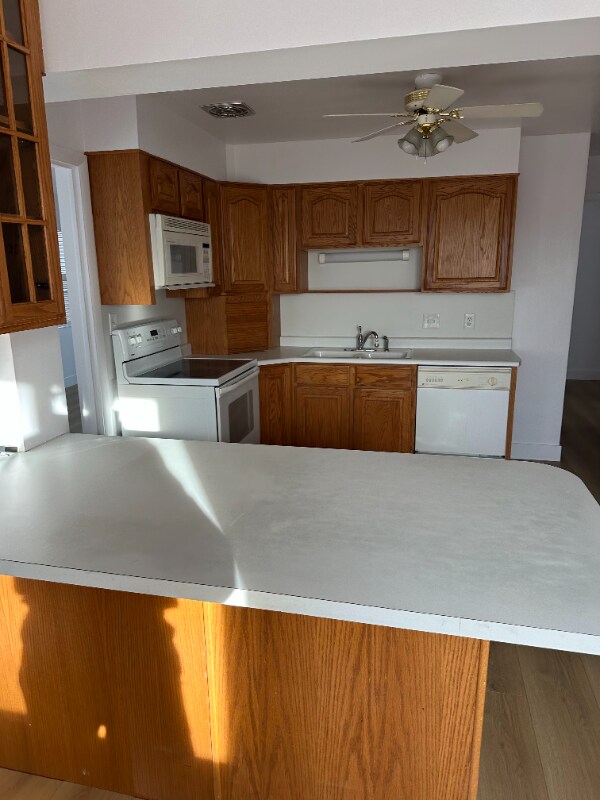 Foto del edificio - 3540 Christine St