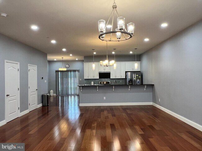 Building Photo - 3325 Pietro Way