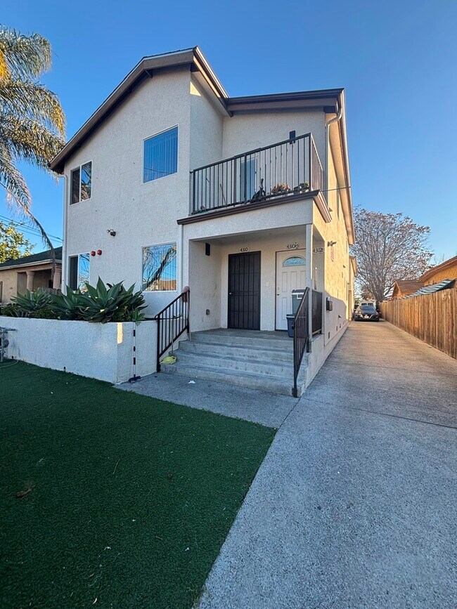 Foto del edificio - 4310 Morgan Ave