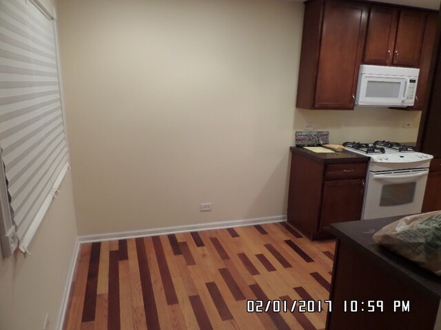 Building Photo - 2056 Essex Ct