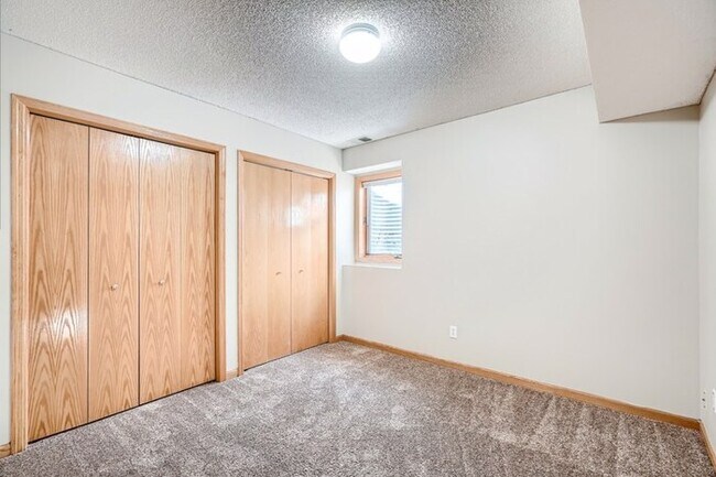 Foto del edificio - 2513 W 70Th Street, Richfield, MN, 55423