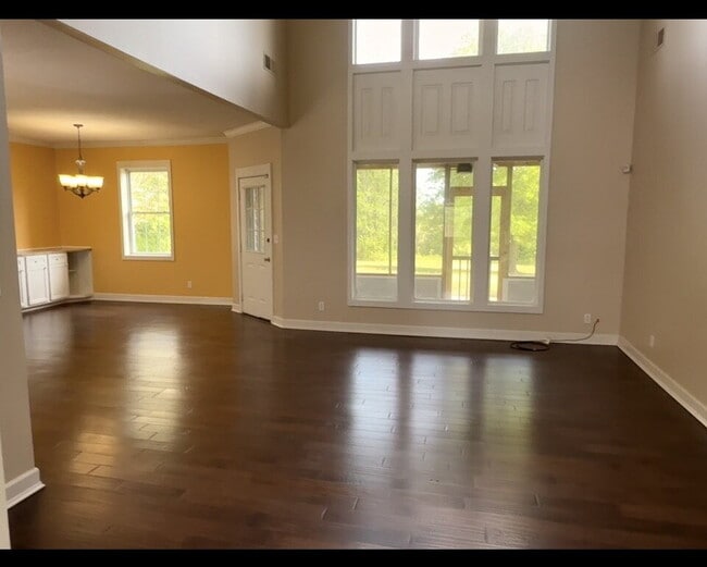 Foto del edificio - 138 Gayden Dr