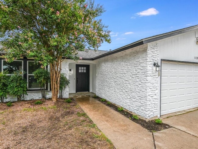 Foto del edificio - 11204 Iron Oak Trail