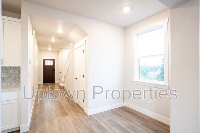 Foto del edificio - 16959 SW Leaf Ln