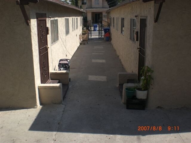 Foto del edificio - 156 E 35th St